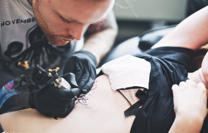 Почему татуировки считаются ограничением к МРТ?